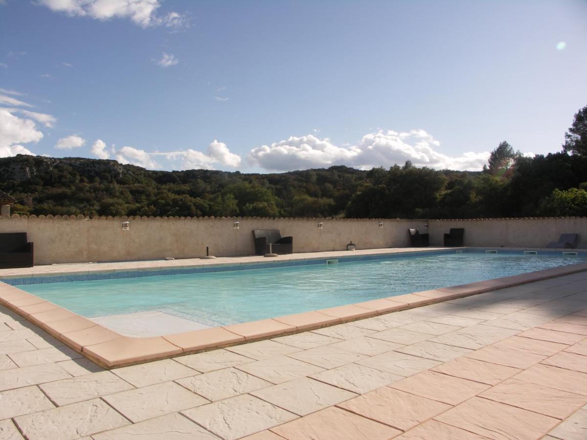 Отель Domaine Saint Martin Valliguieres Экстерьер фото